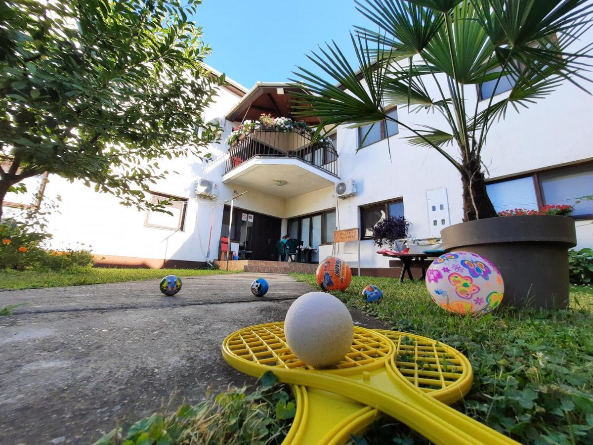 Apartmani Sunflower Сремски-Карловци Экстерьер фото
